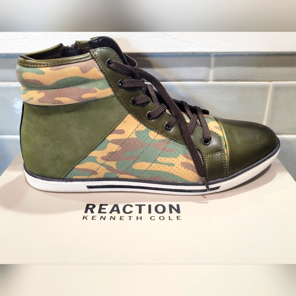 KENNETH COLE REACTION CENTER HIGH TOP